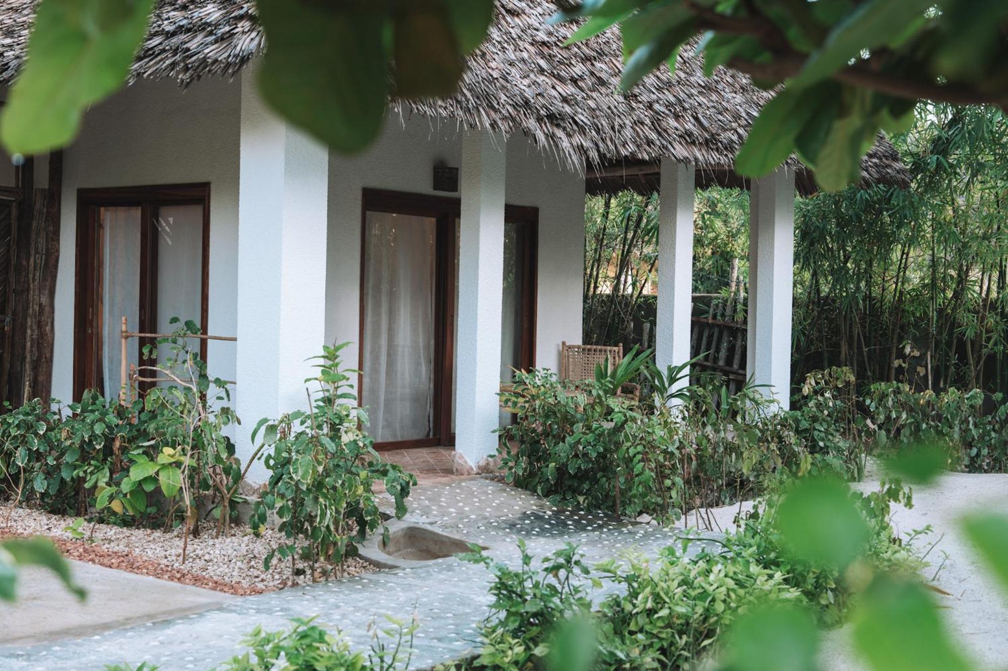 Mvuvi Boutique Resort Kiwengwa  Exterior photo
