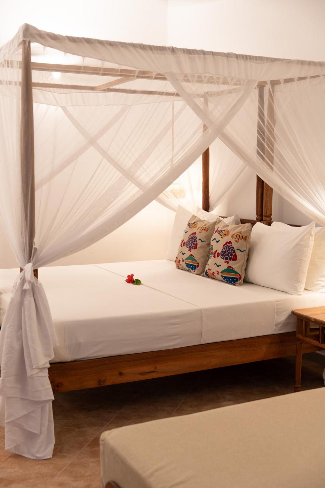 Mvuvi Boutique Resort Kiwengwa  Exterior photo